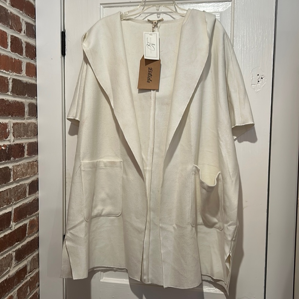 Courtney Toliver poncho